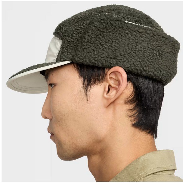 Nike Fly Winterized Unstructured Outdoor Cap Size S/M NWT Ear Flaps Fleece Green thumbnail 2