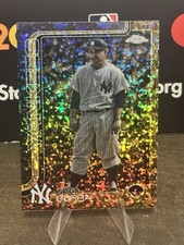 2025 Topps Gilded Collection * Gold Mini Diamond * /50 Refractor Yogi Berra