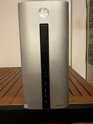 Desktop-PC HP Pavilion Intel Core i5 mit Windows 10, Werkseinstellungen.