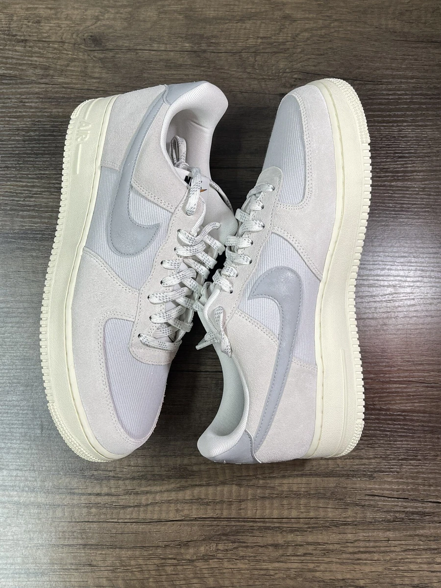 Nike Men's Air Force 1 Sneakers in White in White/Sail/Platinum Tint, Size UK 8.5 | End Clothing