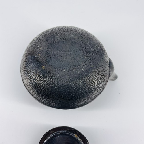 Antique Japanese cast iron Bamboo Pine & Blossom Tetsubin teapot - Picture 7 of 9