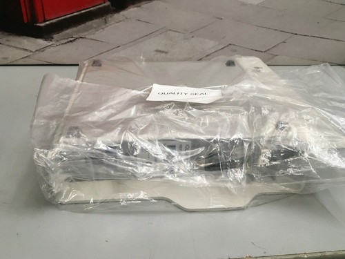 Perle Systems IOLAN MDC8 M2380-60003-0 8 PORT - Picture 2 of 3