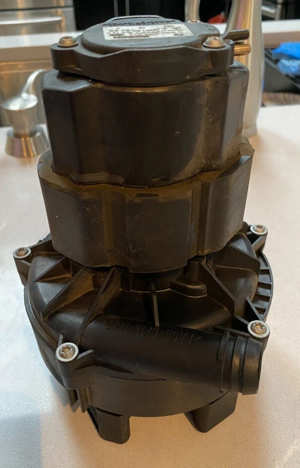 2000-2006 MERCEDES BENZ CL500 SECONDARY AIR PUMP C768 - Image 2 of 4