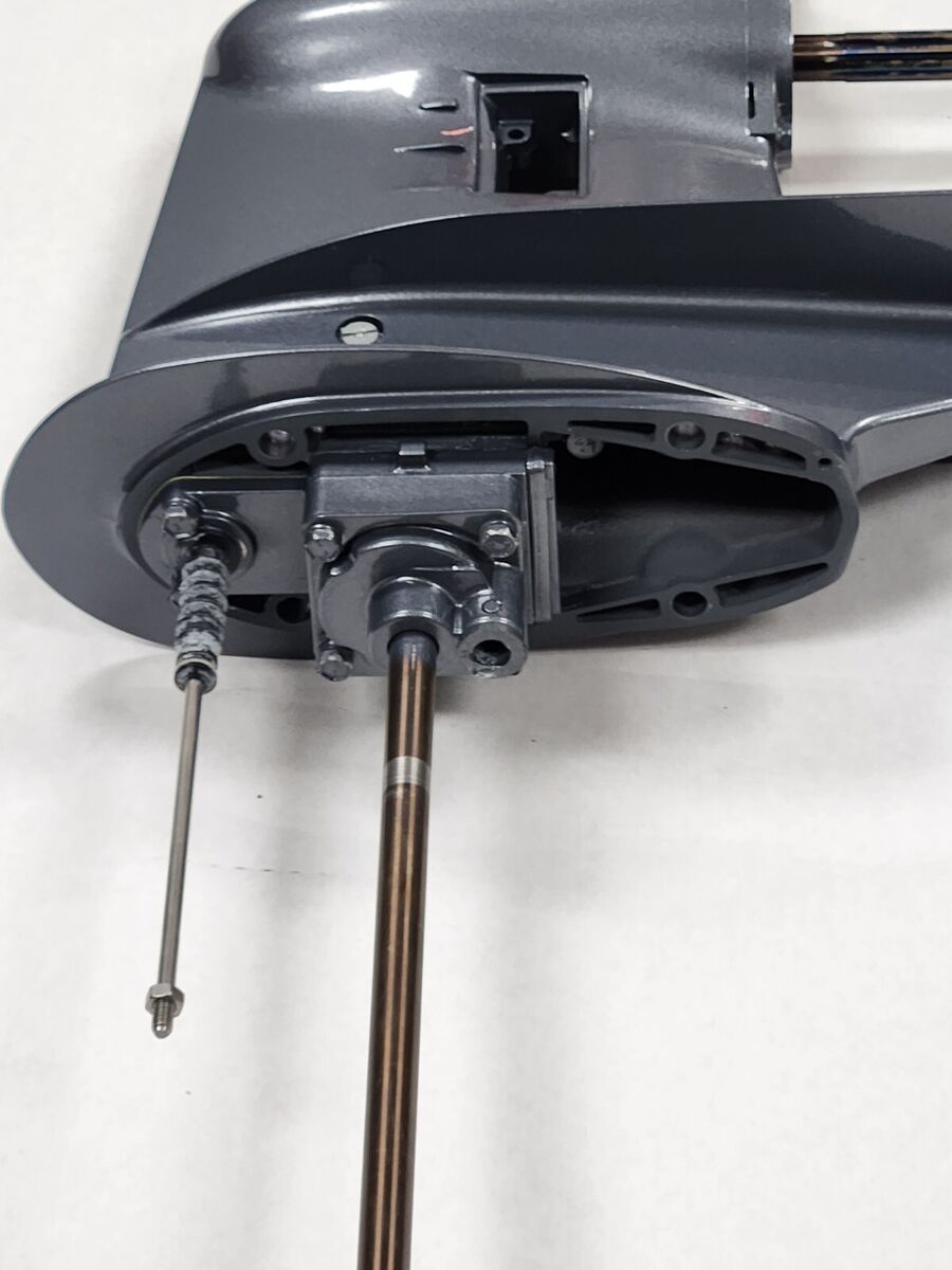 Yamaha Lower Unit Gearcase 1994 & Up 25HP 2-Stroke Long Yamaha Lower Unit Gearcase 1994 & Up 25HP 2-Stroke Long