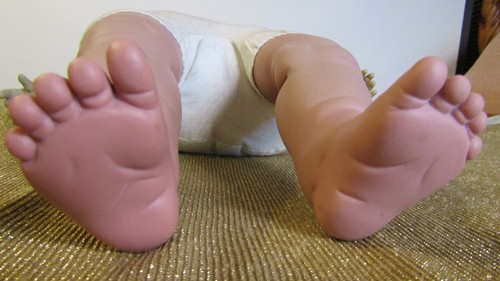 KewPie Doll 22" Tall ,Stuffed Body ,Brown Skin, Soft Rubber Arms, Legs & Head - Picture 12 of 20