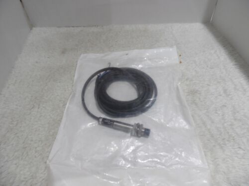 A-B 871T-G4B12 Proximity Sensor, 2-Wire AC, 4mm, PVC, 2 Conductors 12mm Dia. - Picture 3 of 8