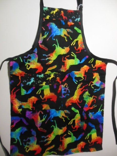 Child's Apron -UNICORNS, NEW,  Handcrafted,  14" X 21" - Afbeelding 1 van 2