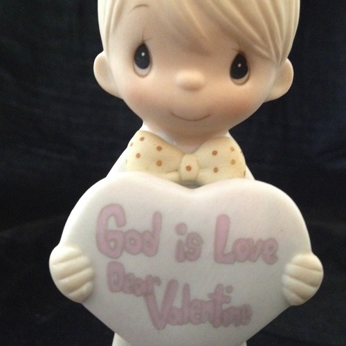 Vintage 1981 Precious Moments God Is Love Dear Valentine Figurine With Box - Picture 11 of 12