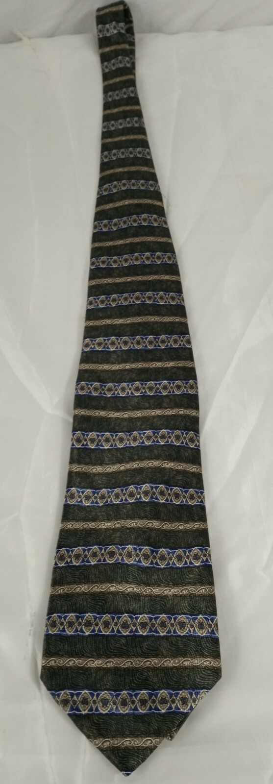 Picture 4 of 6