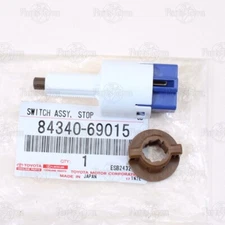Genuine Toyota AVALON / Lexus GX470 Brake Light Stop Lamp Switch Assy 8434069015