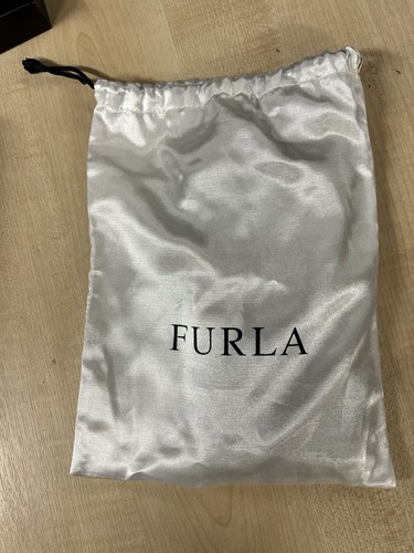 Furla purse in box - Picture 2 of 4