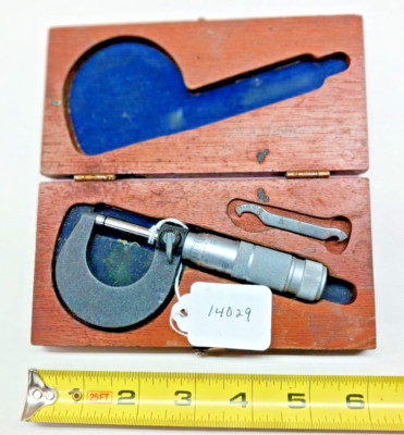 Brown & Sharpe 0 - 1'' Machinists Micrometer .0001'' with Wooden Storage Box, USA