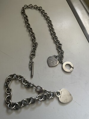 Vintage Tiffany & Co. 925 sterling silver toggle necklace