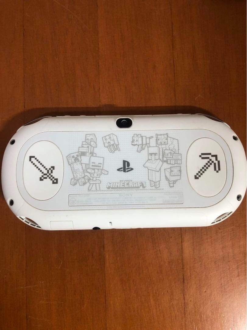 SONY PlayStation Vita Minecraft Limited Edition Complete Body Set 