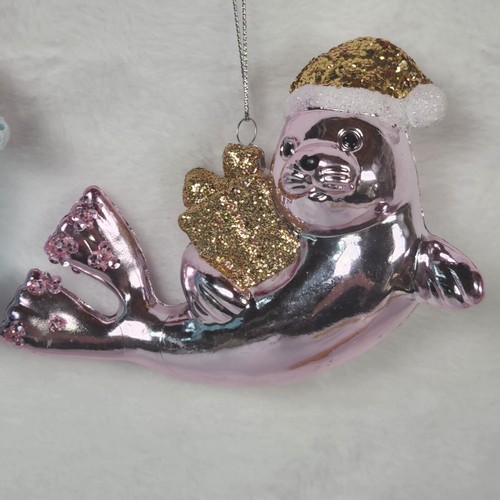 3 Ornamenti Holiday Time - Delfino e Sigilli - Blu e Rosa con Cappelli di Babbo Natale - Foto 2 di 9