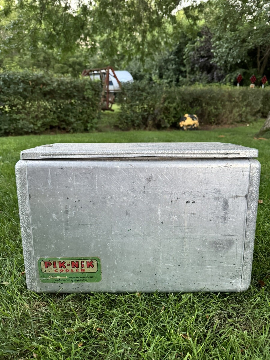 Vintage Mid Century PIK-NIK Cronstroms Cronco Aluminum Cooler Ice