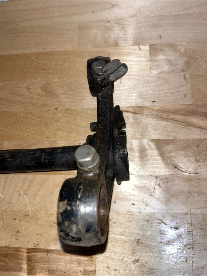 Abrazadera de amortiguador de horquilla triple árbol inferior eléctrica 75 Yamaha RD200 RD 200 #2 Foto 3 de 4