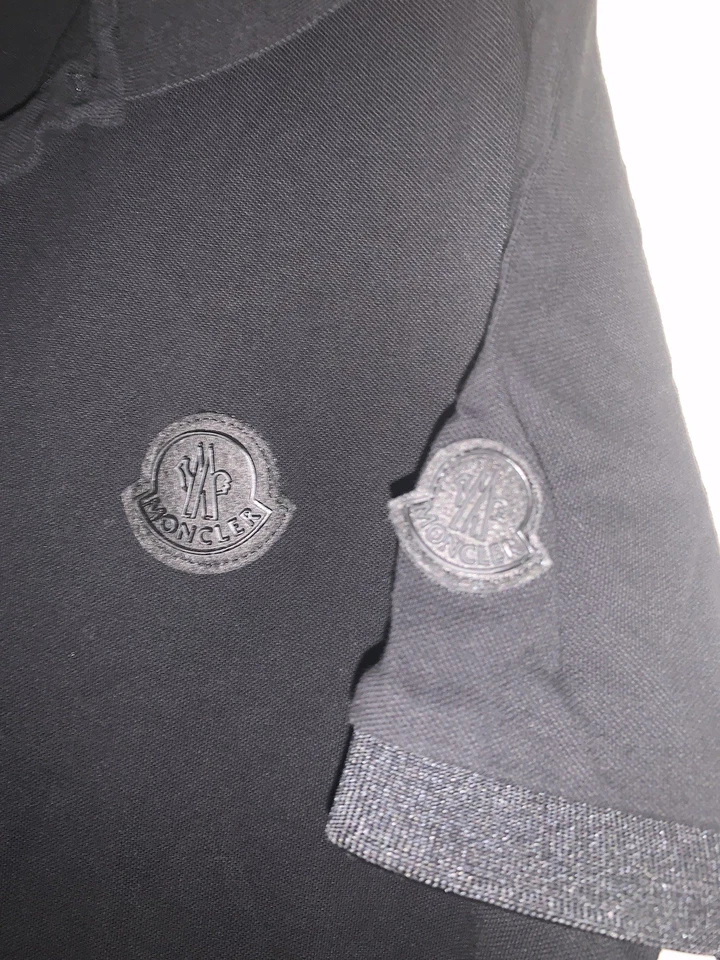Polo Homme Moncler Noir Logo Ton Sur Ton Taille M - Photo 4/4