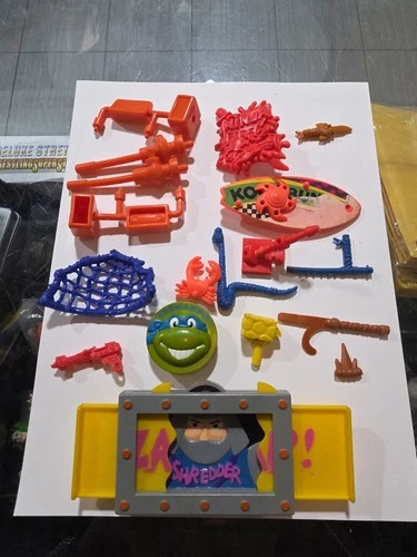 Vintage TMNT Teenage Mutant Ninja Turtles Accessories / Parts Lot!