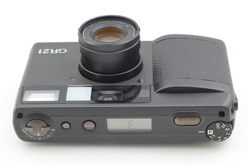 LCD Works [MINT w/ Case ] Ricoh GR21 35mm Point&Shoot Film Camera From JAPAN - Picture 15 of 20