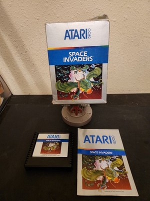 Space Invaders (Atari 5200 1982 Taito) Includes Cartridge Box and Manual