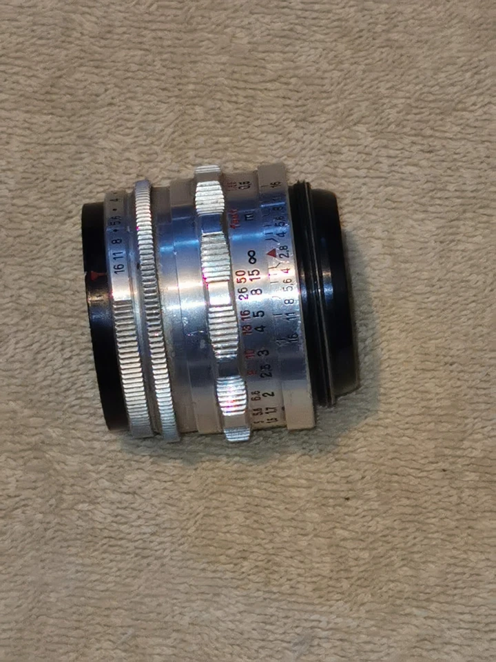 Carl Zeiss Jena DDR Tessar f/2.8 50mm Manual Focus Prime Lens - M42 Mount - Image 4 of 4