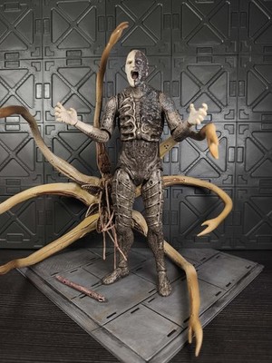 Neca Prometheus Trilobite vs Engineer 2er Set Neuwertig original