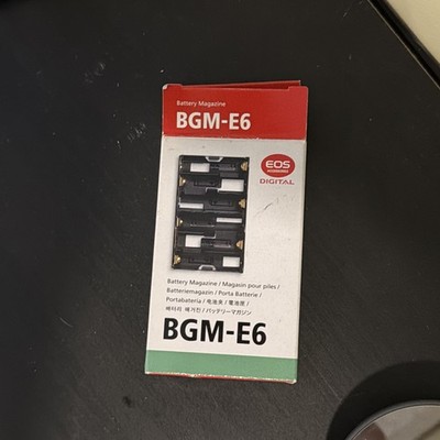 NEW OPEN BOX Canon BGM-E6 Battery Magazine for Canon 5D Mark II DSLR