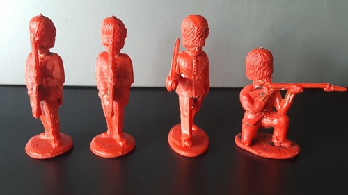 Vintage 1960's Lone Star Harvey Series - Scots Guards plastic figures