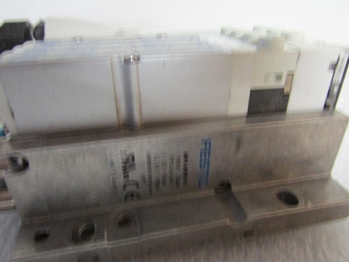 Festo Manifold VMPA-KMS1-8-25 (533195) Connecting Cable w/ Solenoid Valve 533347 - Picture 4 of 7