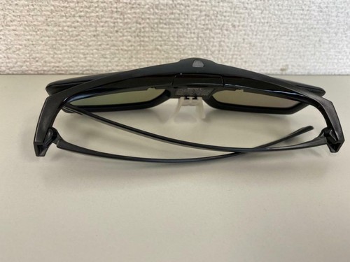 Lunettes 3D SONY TDG-BT500A méthode obturateur actif testées Bluetooth - Photo 2/2