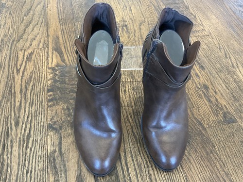 Baretraps Yadda Brown Faux Leather Side Zip Ankle Booties Women’s US Size 10 M - Picture 20 of 21