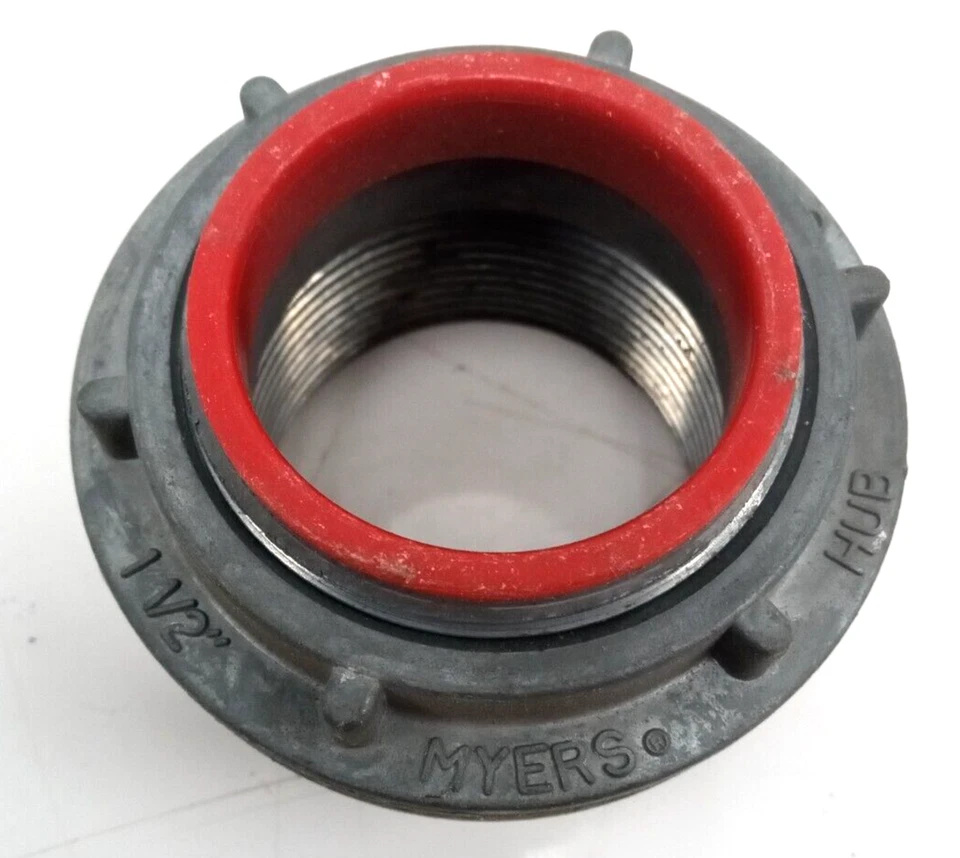 MYERS RIGID CONDUIT HUB 1 1/2" ***LOTS OF 2*** - Image 2 of 4