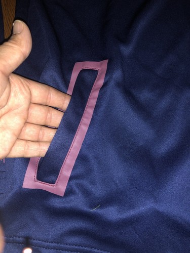 Suéter CLEVELAND CAVALIERS 1/4 con cremallera para hombre pequeño vino y oro unido  - Imagen 4 de 10