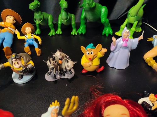 Disney Loose Mixed Toys Figures Lot Little Mermaid Arlo Woody Snow White - Picture 6 of 12