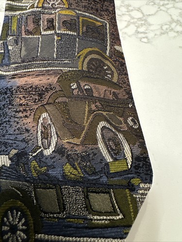 Rinaldo Carelli Vintage Car Theme Necktie , Pure 100% Silk tie, Made in Italy - Picture 3 of 11