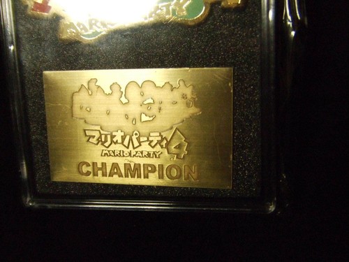 Mario Party 4 Pin Badge Nintendo prize Hudson Super Mario - Picture 5 of 5