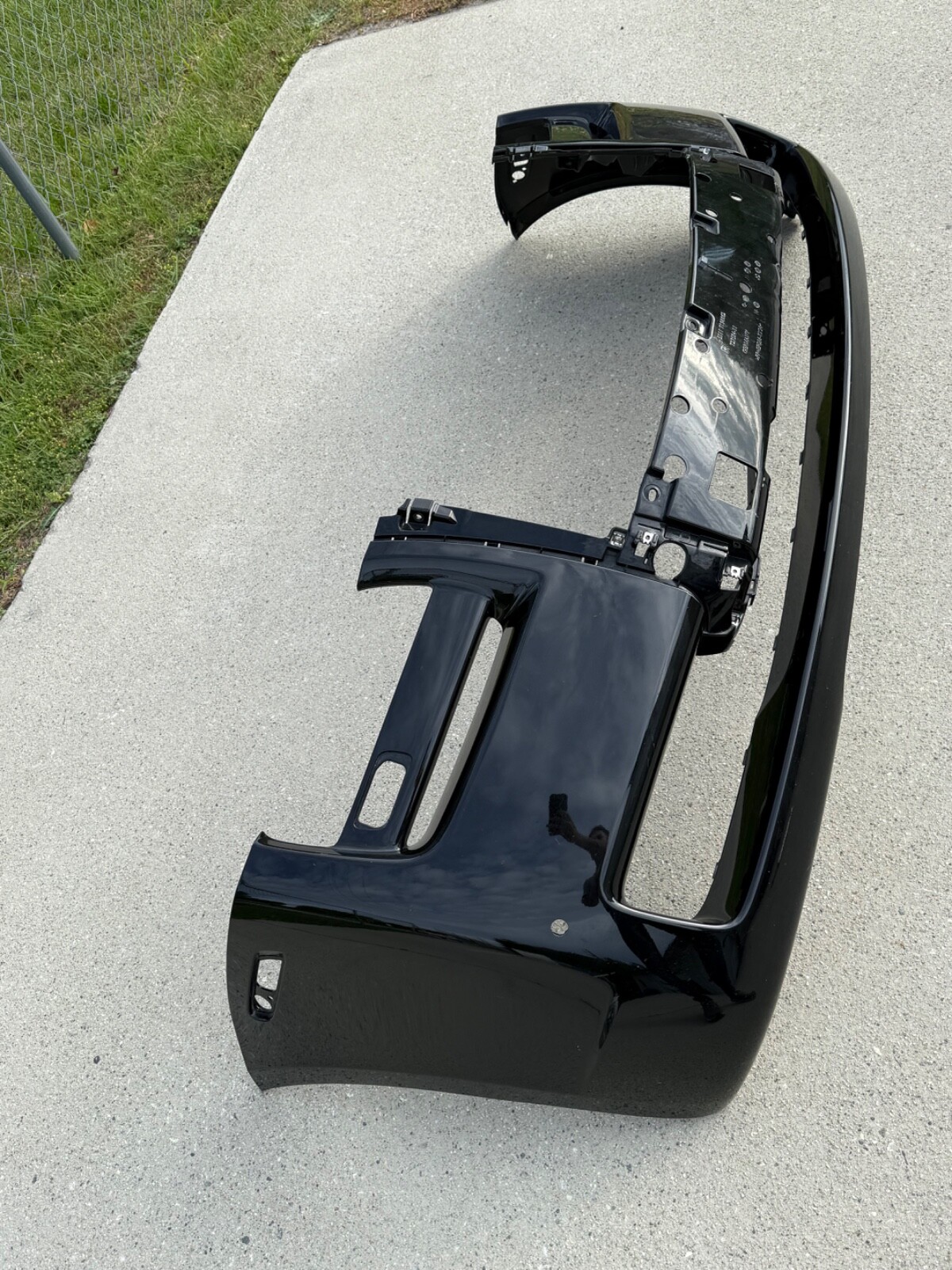 2010 - 2014 Rolls Royce Ghost Front Bumper OEM “ NO SHIPPING “ 51117198862