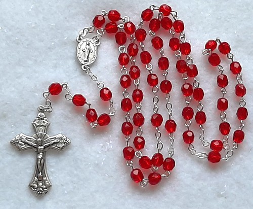 La Petit Red Czech Crystal Rosary Silver Finish - Picture 5 of 5