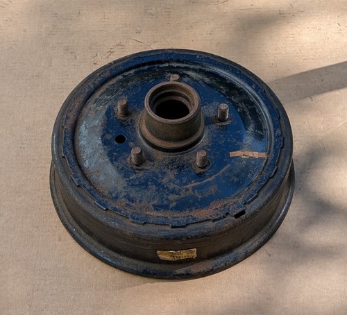 NOS GM 1949-54 Pontiac 11 x 2-1/4 RH Front Brake Hub & Drum - Picture 2 of 3