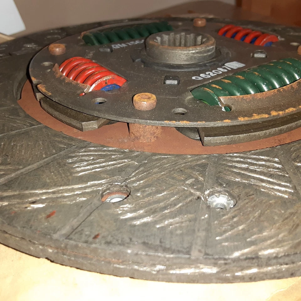 NOS GM PLACA EMBRAGUE 85-93 CHEVY S-10 S10 BLAZER GMC S15 JIMMY SONOMA 2,5 L 2,8 L Foto 3 de 4