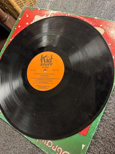 VTG 1980 Strawberry Shortcake Christmas Vinyl LP Record Album Kid Stuff - Good - Picture 14 of 14