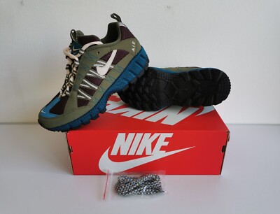 Nike Air Humara ´17 Sneaker 41 oliv/lila/blau mit Karton