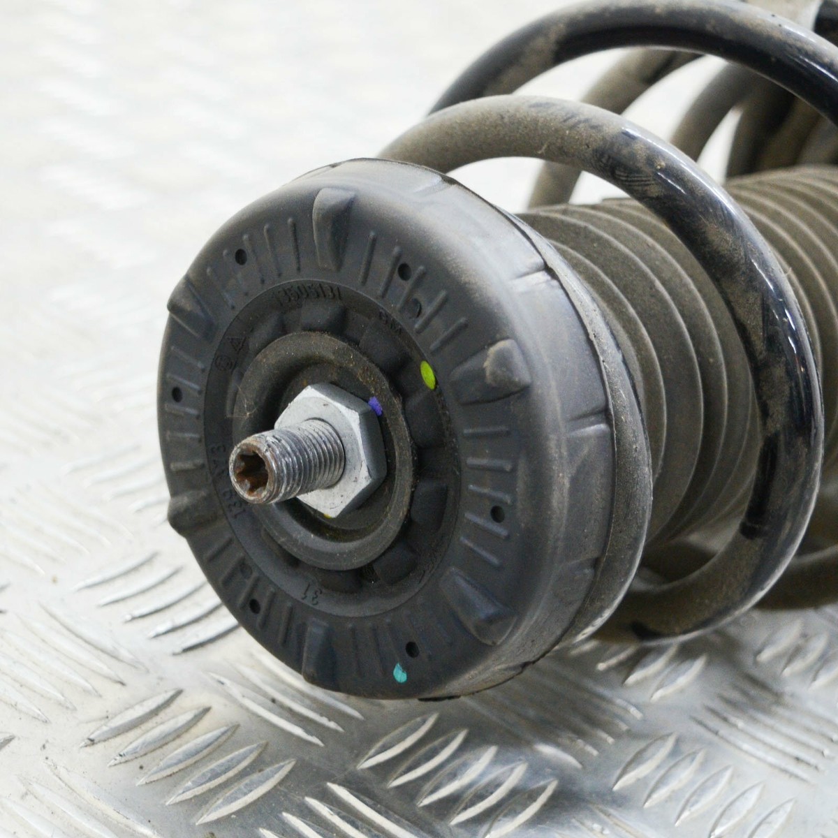 CHEVROLET ORLANDO J309 Front Left Shock Absorber 13261196 1.8 