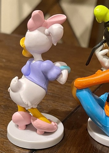 Minifiguras de PVC Disney Mickey Mouse & Friends Goofy y 2 margaritas 4 coleccionables - Imagen 15 de 17