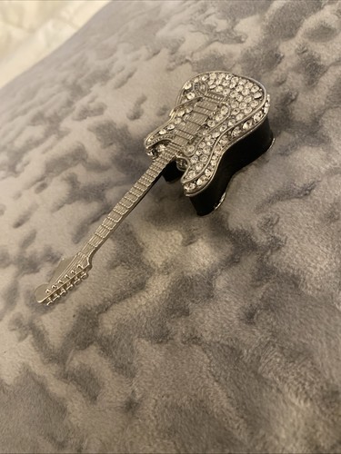 Scatola portapillole magnetica gioiello forma chitarra con strass smalto - Foto 16 di 23