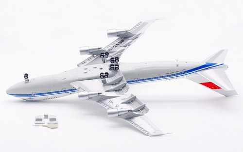 1:200 alas cuadradas CAAC Boeing B747-200M B-2450 modelo de avión fundido a presión jet aleta abajo - Imagen 15 de 16