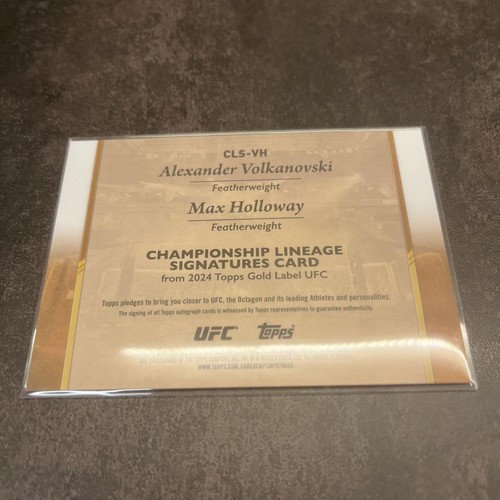 2024 Topps Gold Label UFC Autographed card Holloway Volkanovski /25 Lineage Card - Picture 8 of 24