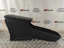TOYOTA PRIUS W5 Armlehne 5891347040 1.80 2016 31586538