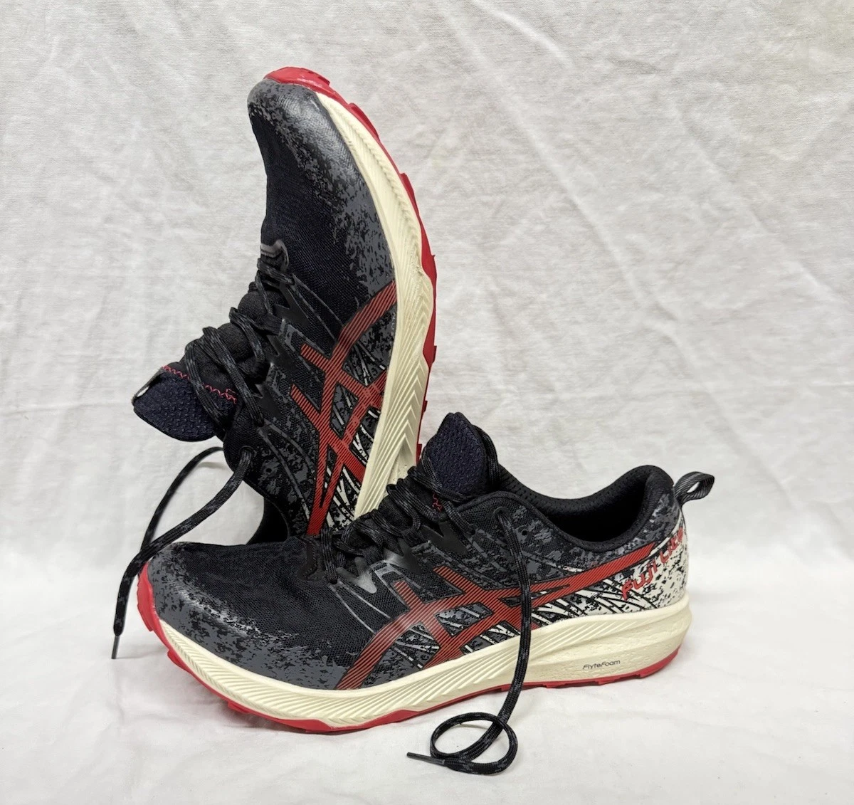 Asics Fuji Lite 2 Black Electric Red for sale | eBay display picture 1